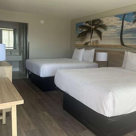 Days Inn By Wyndham Fort Myers Exterior foto